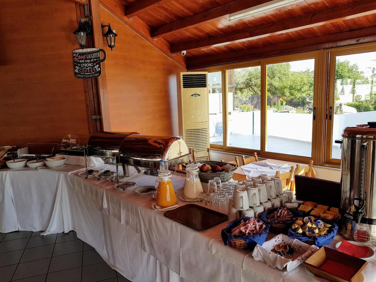 Camari Garden Hotel Apartments Gerani Chanion Eksteriør billede