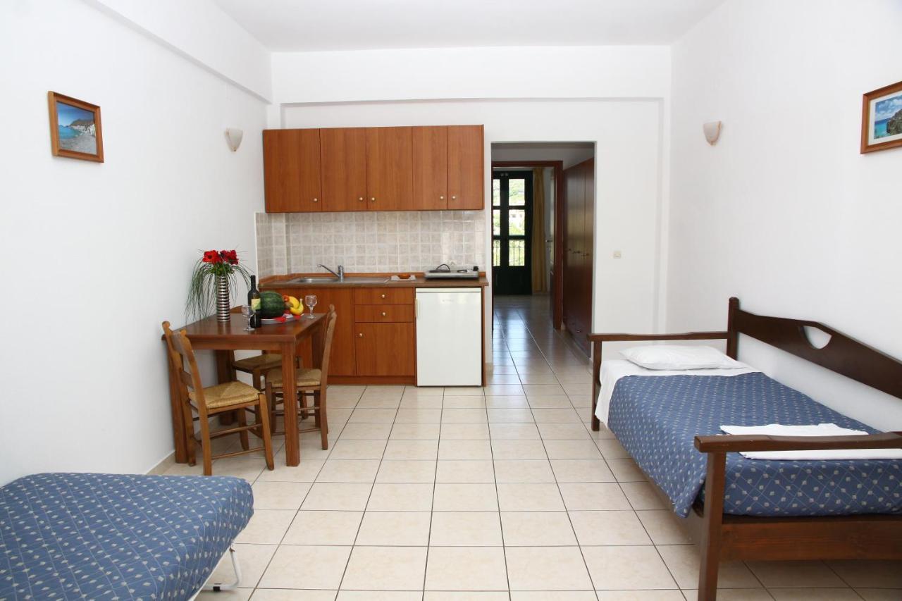 Camari Garden Hotel Apartments Gerani Chanion Eksteriør billede
